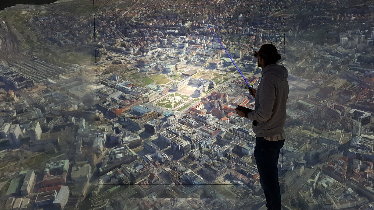 Image of CAVE visualization of Stuttgart's digital twin